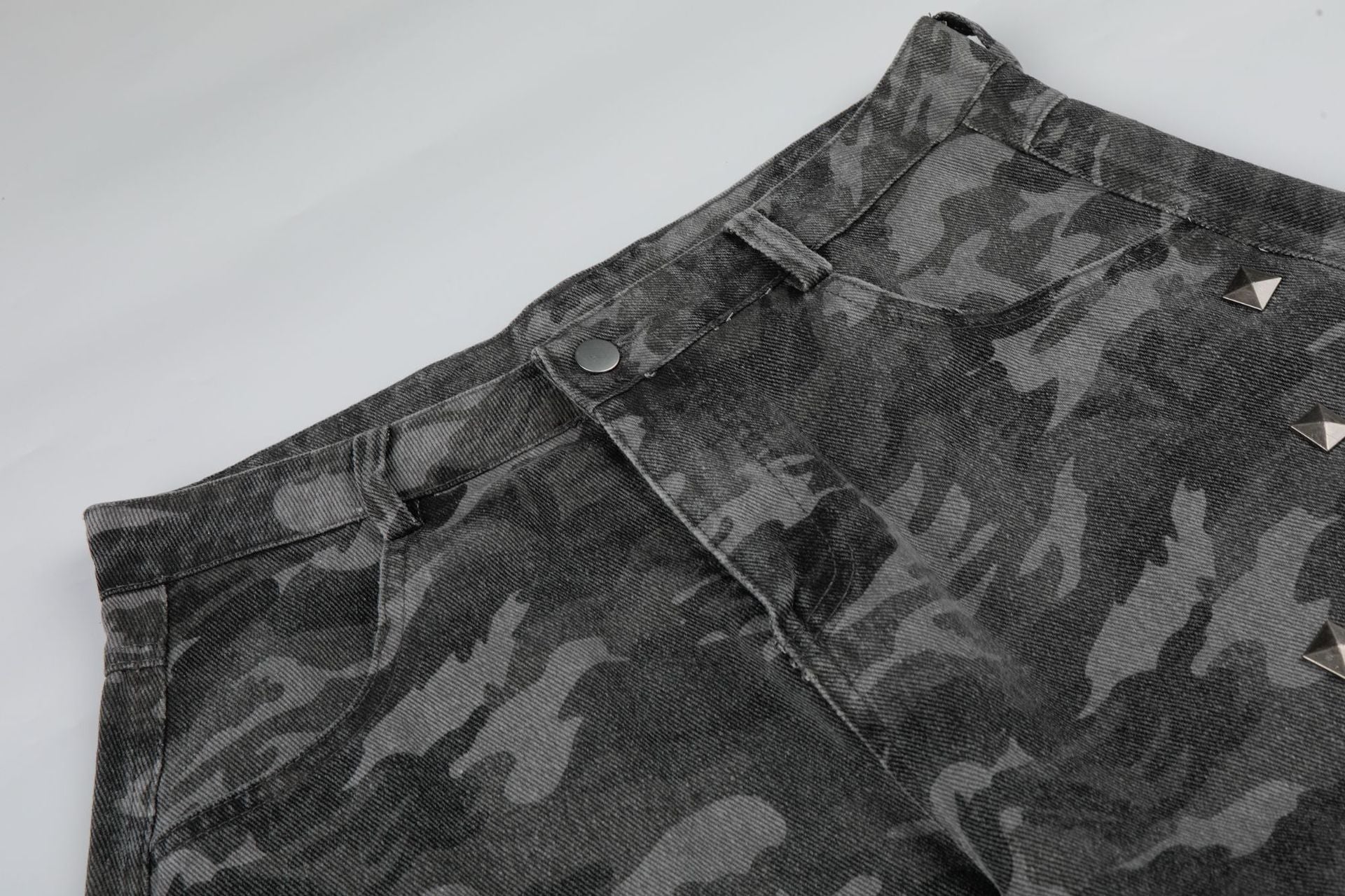 Camo Rivet Curved Wide Leg Denim Jeans