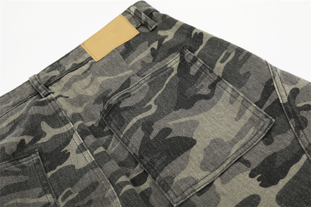 Camouflage Wide-Leg Cargo Jeans