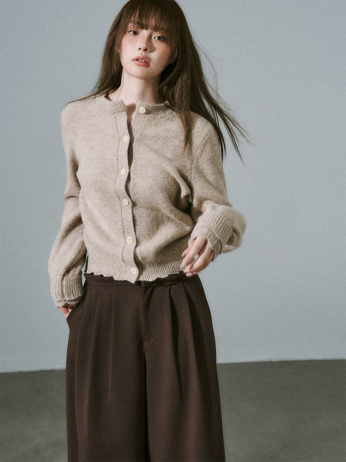 Ruffled Collar And Bow Detail Knit Cardigan