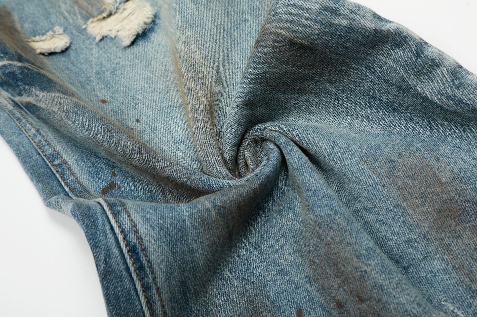 Washed Damage Barrel Denim Jeans