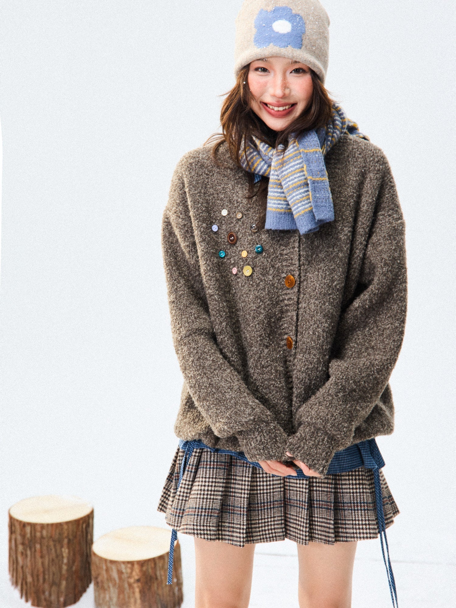 Crew Neck Button-Up Knit Cardigan