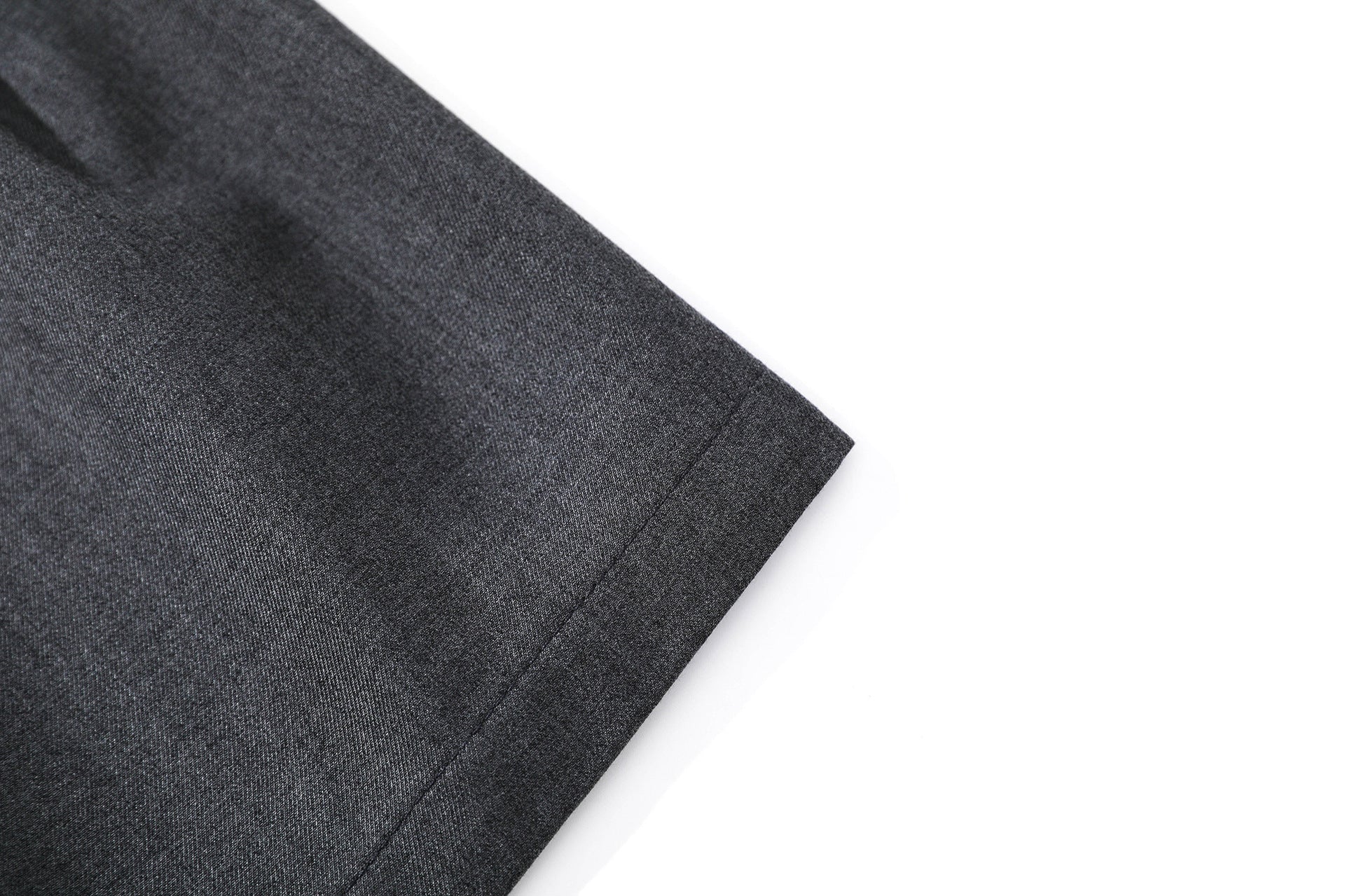 Drape Pleats Cropped Jort