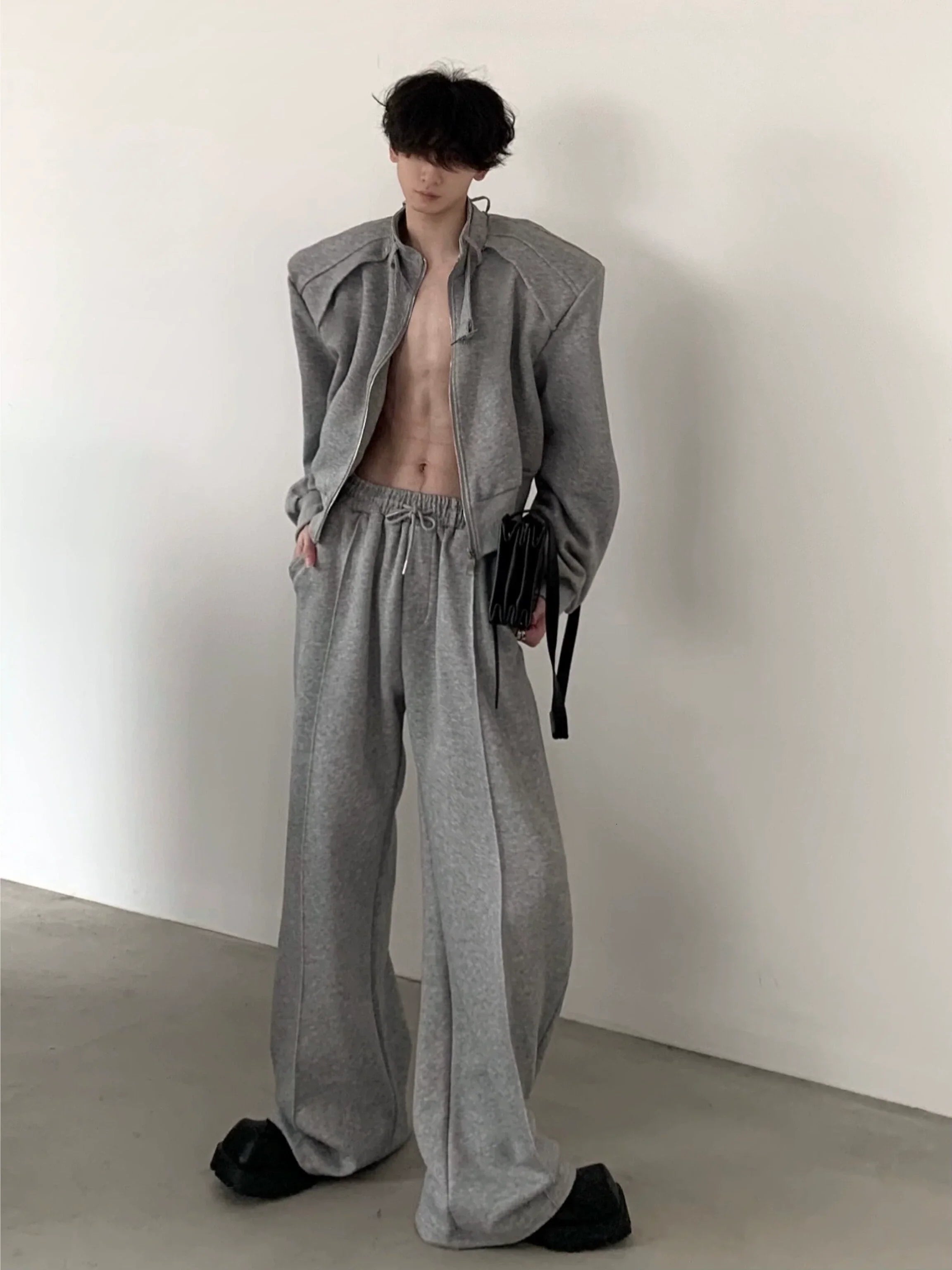 Sporty Casual Short Jacket & Wide-Leg Sporty Casual Sweatpants Setup