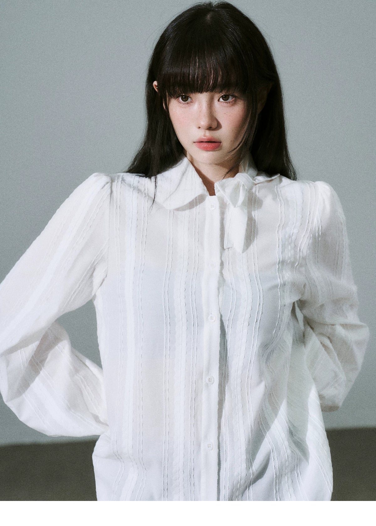 Bow Tie Collar Pleats Detail Blouse