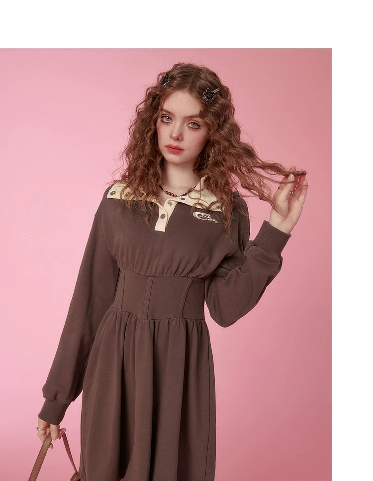 Robe sweat à taille cintrée