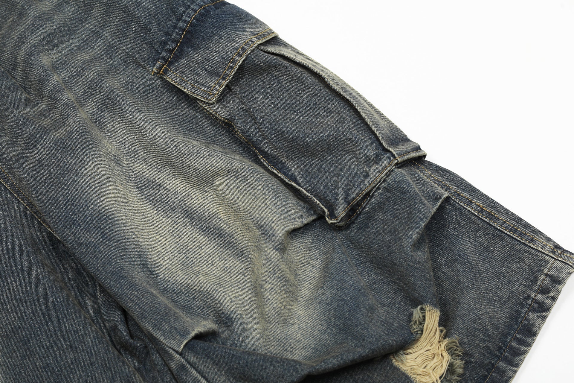 Washed Damage Cargo Pocket Denim Jort