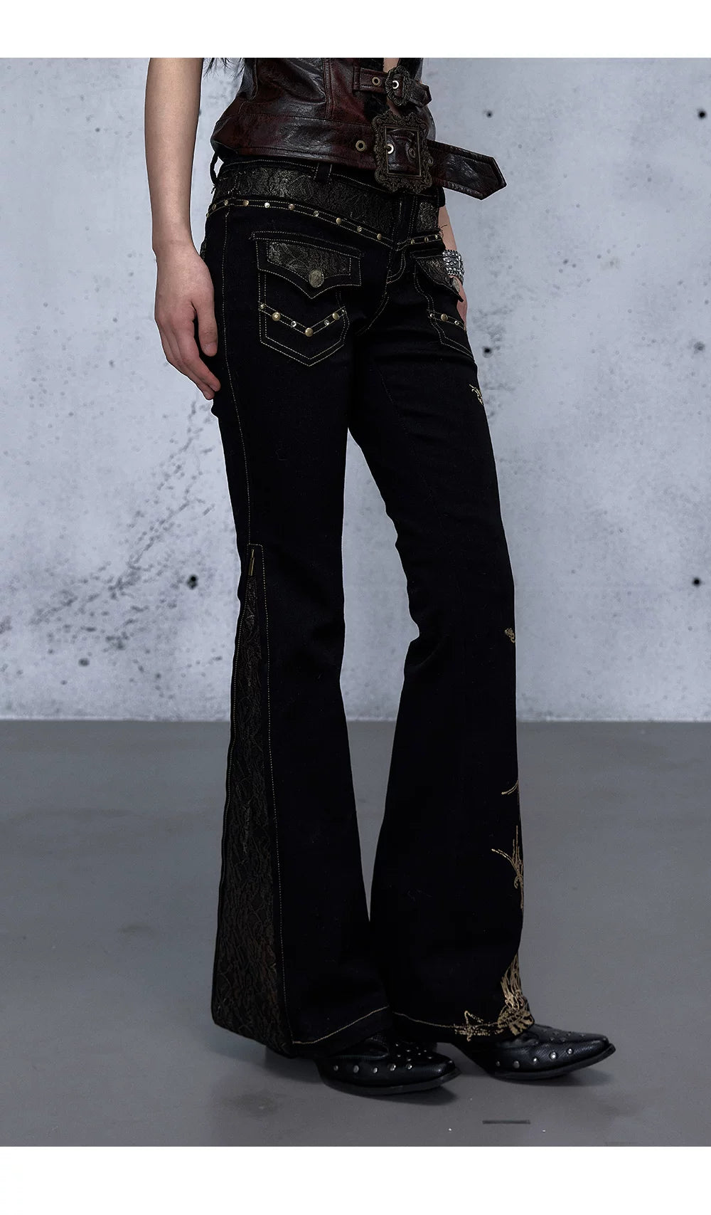 Embroidery Low Rise Straight Denim Jeans