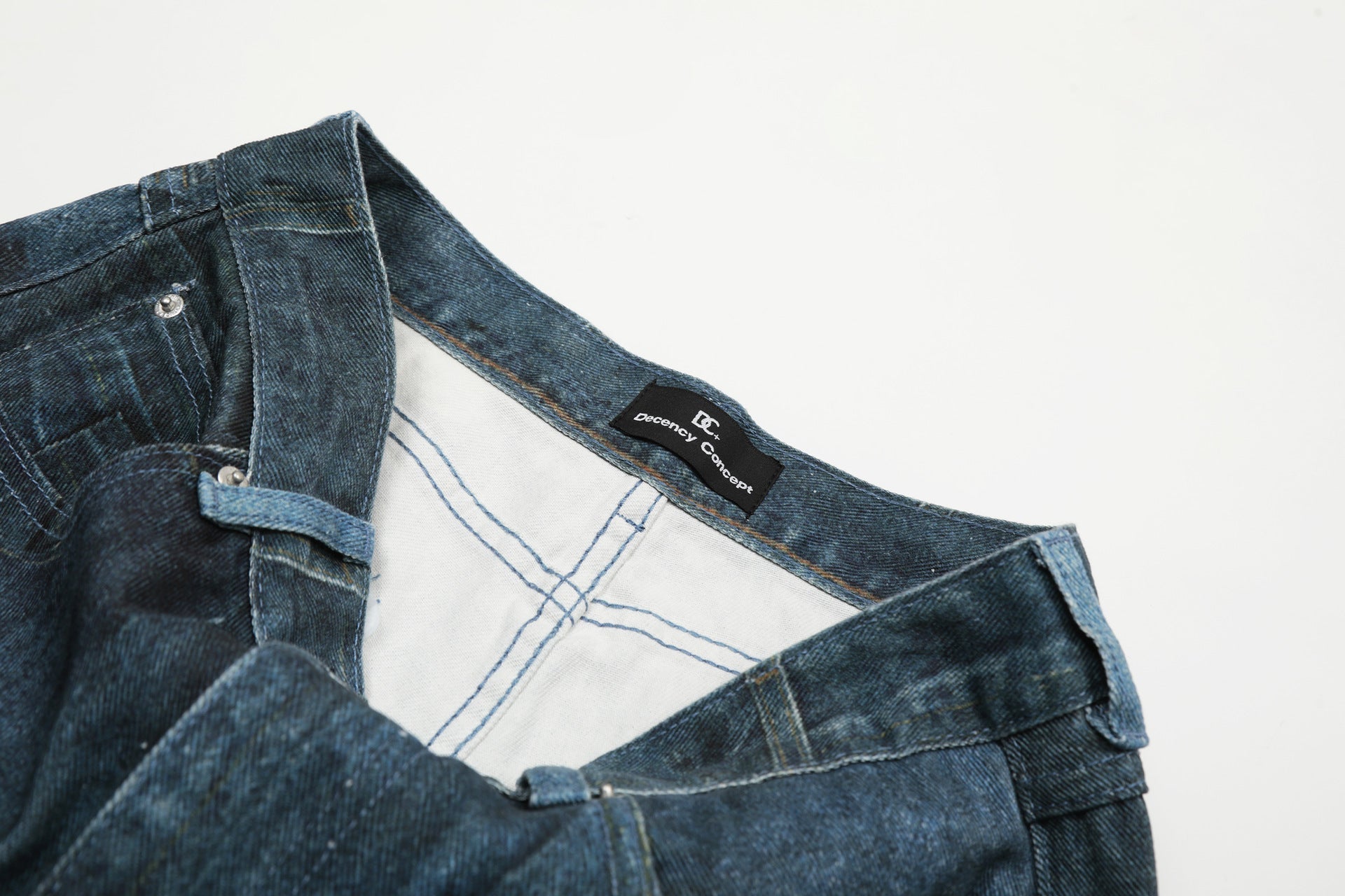 Washed Irregular Print Wide Leg Curved Denim Jeans