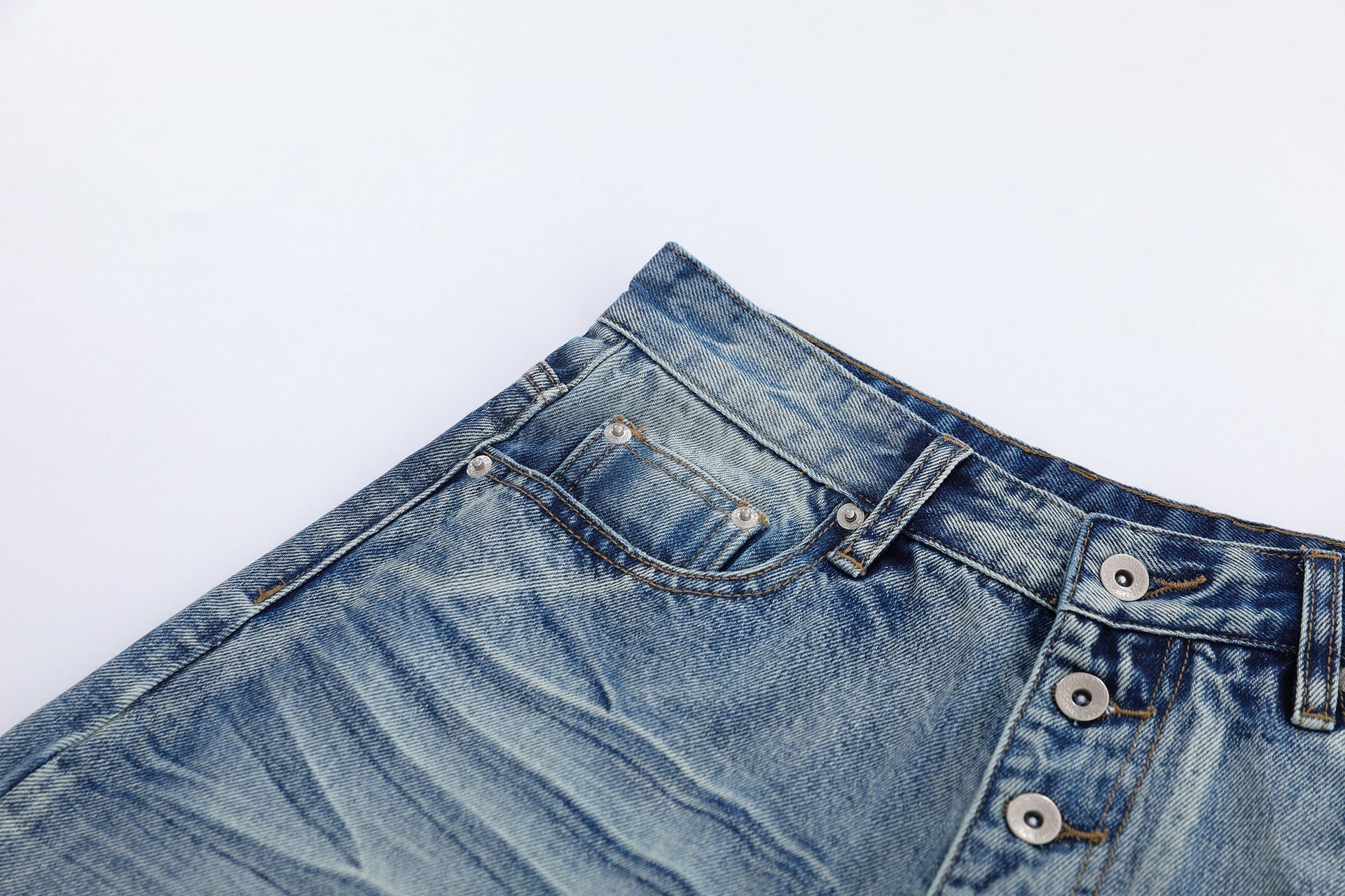 Washed Whisker Wide Leg Curved Jort