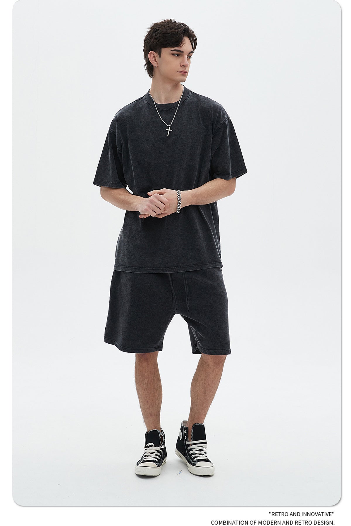 Oversize Washed Short-sleeve-T-shirt & Washed Short Sweatpants Setup
