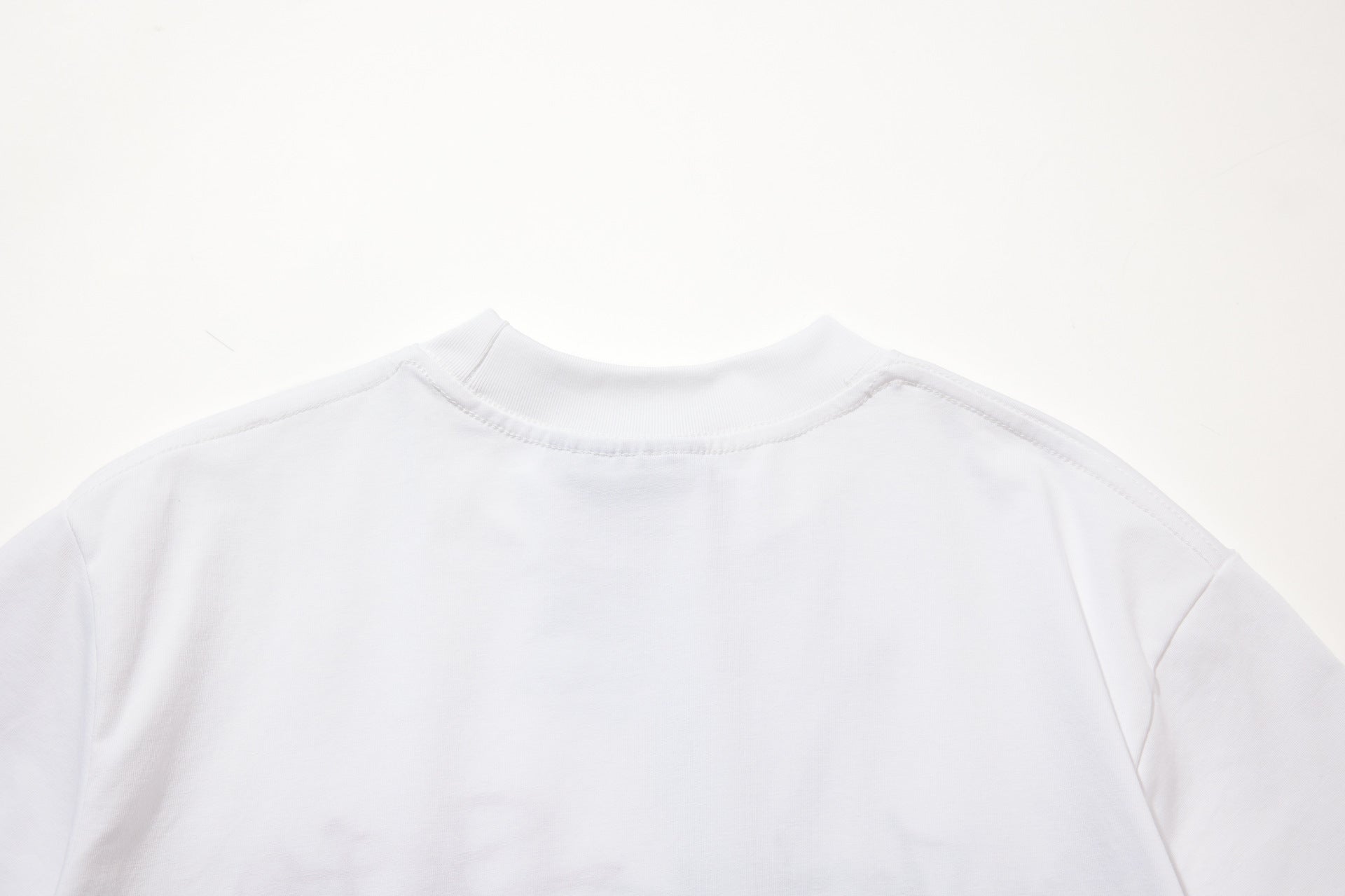 Letter Embroidery Short Sleeve T-Shirt