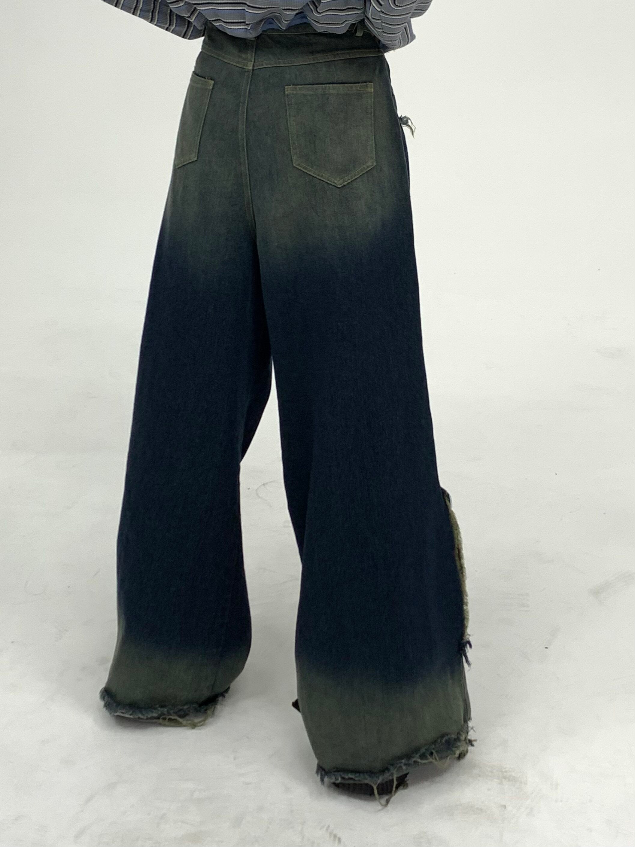 Washed Damage Fray Panel Wide Leg Denim Jeans
