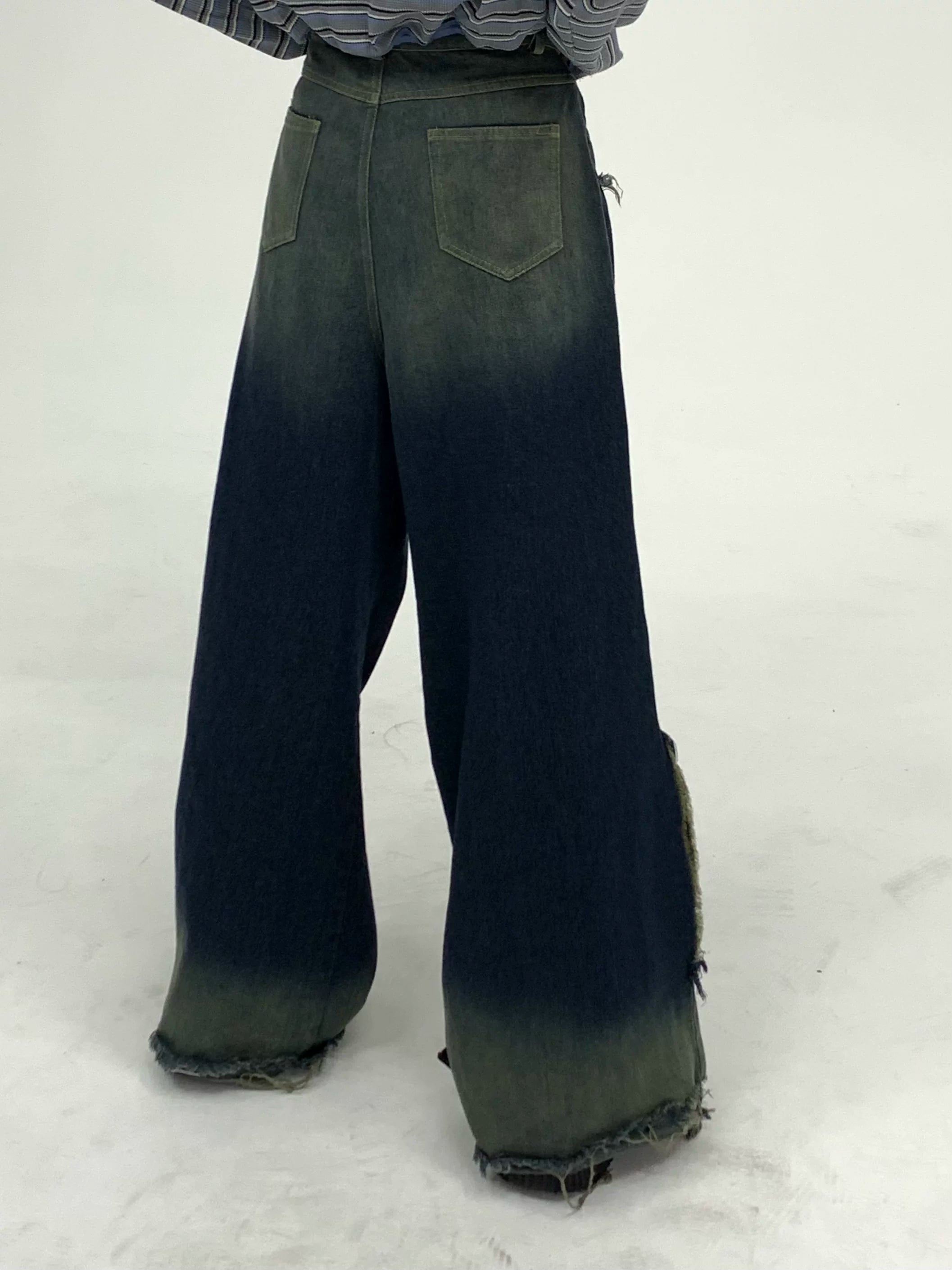 Washed Damage Fray Panel Wide Leg Denim Jeans
