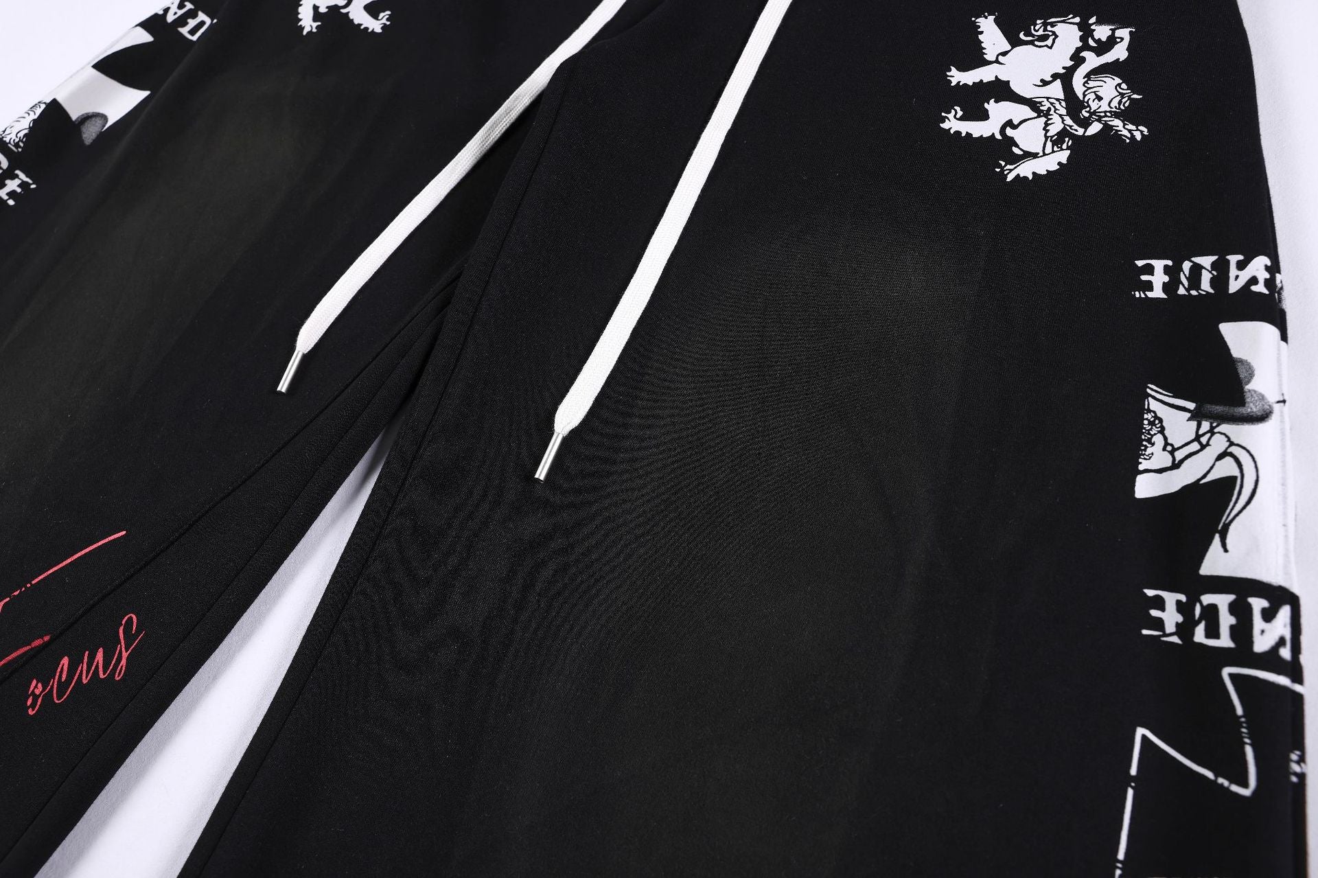 Graphic Print Panel Curved Wide Leg Sweatpants