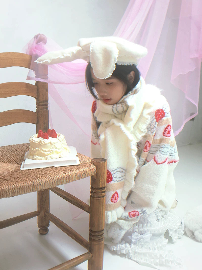 Strawberry Cake Jacquard Scarf