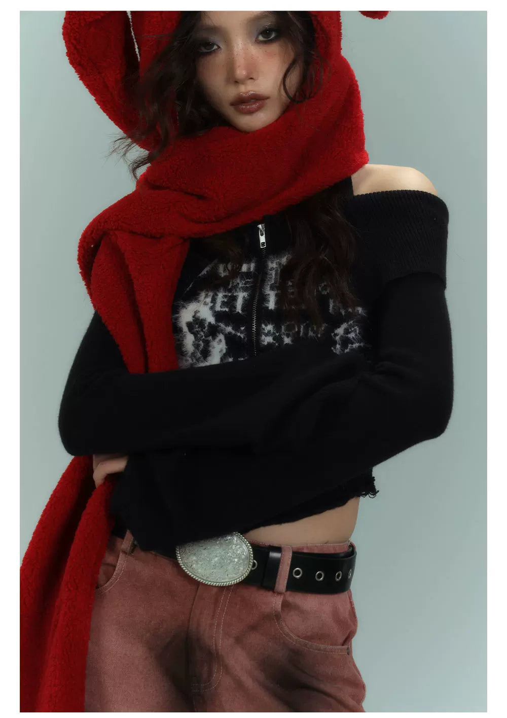 Off-Shoulder Halter Slim Knit Sweater