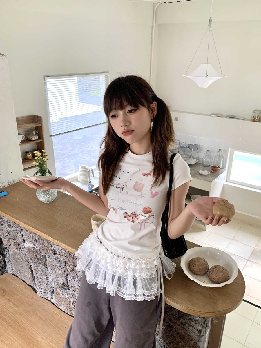 Graphic Rhinestone Short Sleeve T-Shirt