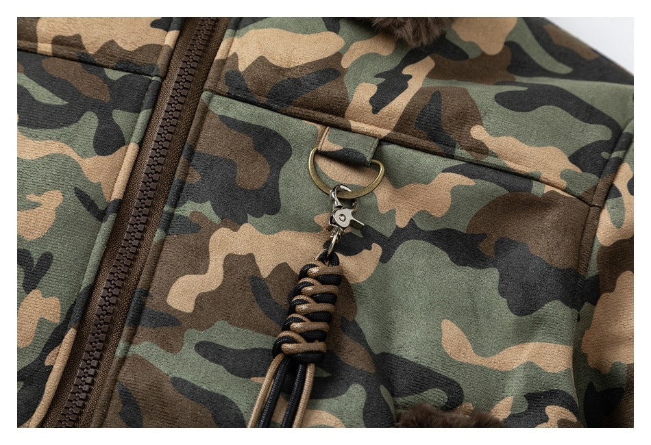 Veste cargo camouflage à col en fourrure