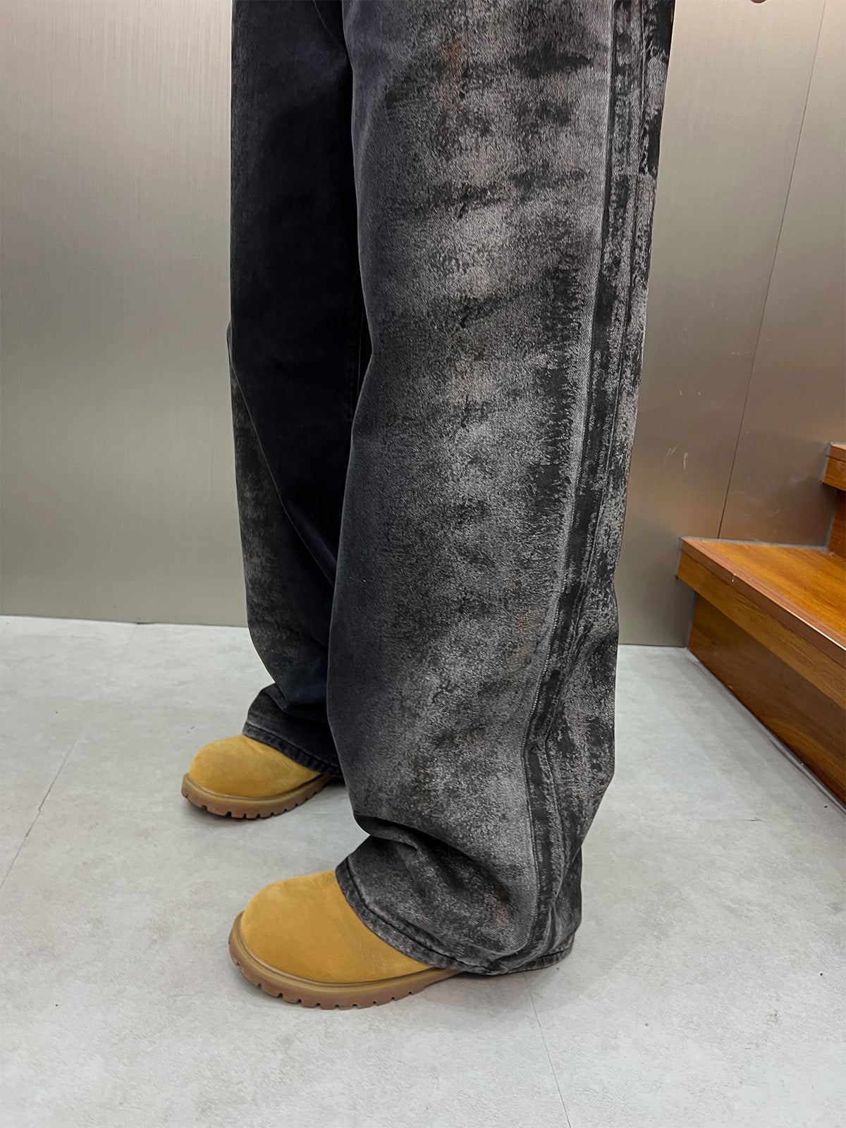 Washed Wide Leg Denim Jeans
