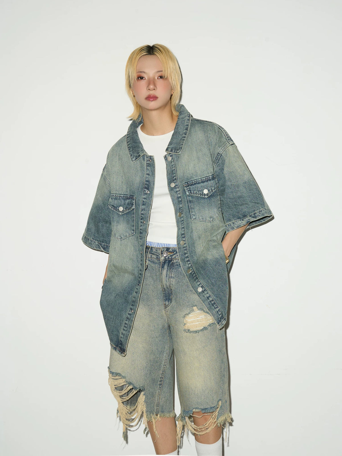 Damage Washed Frayed Hem Half Denim Jeans