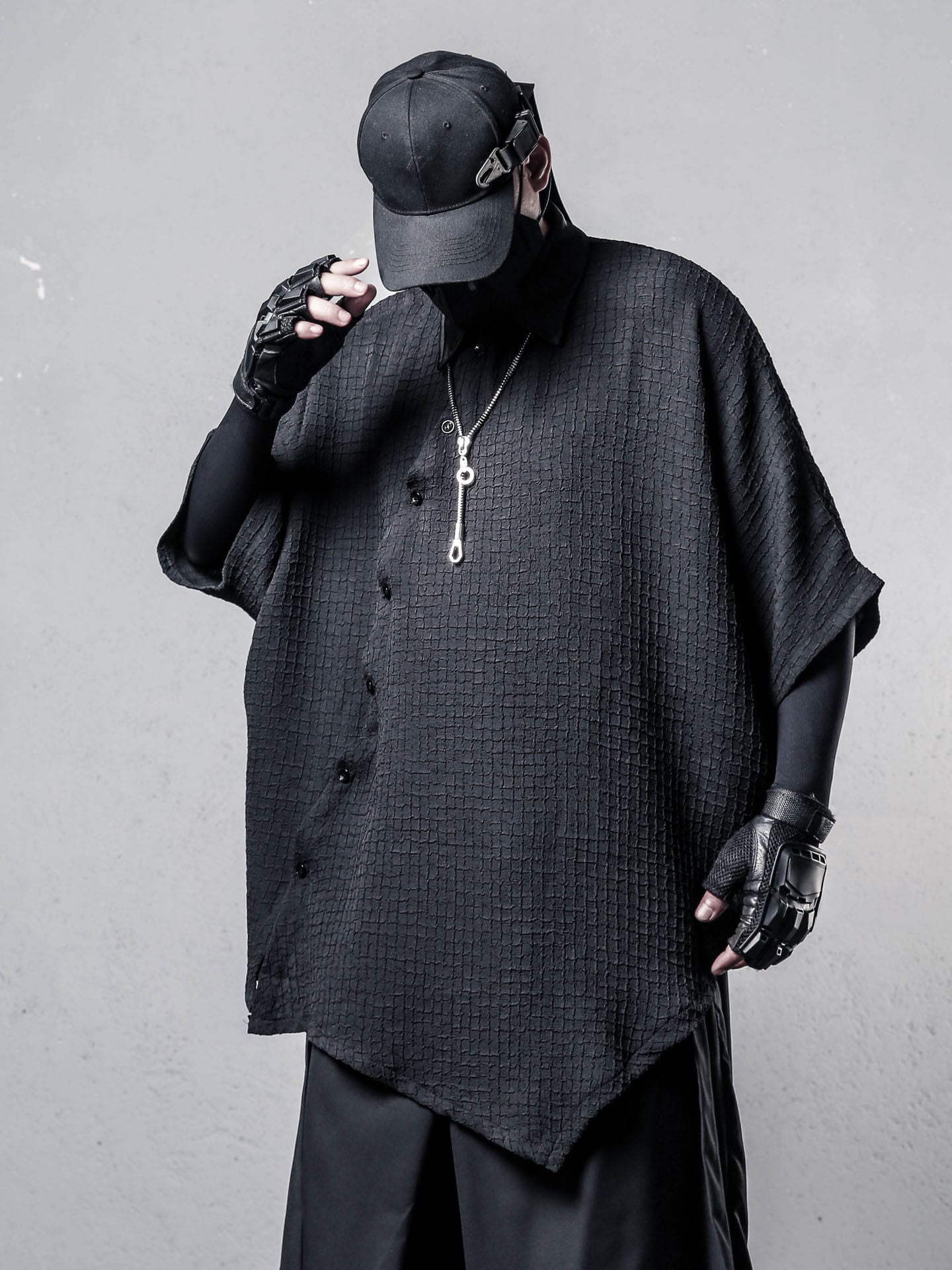 Irregular Texture Batwing Short Sleeve Shirt