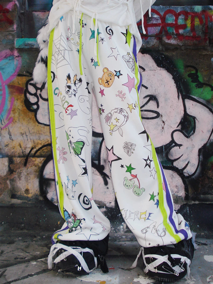 Pantalones de chándal con estampado de grafiti