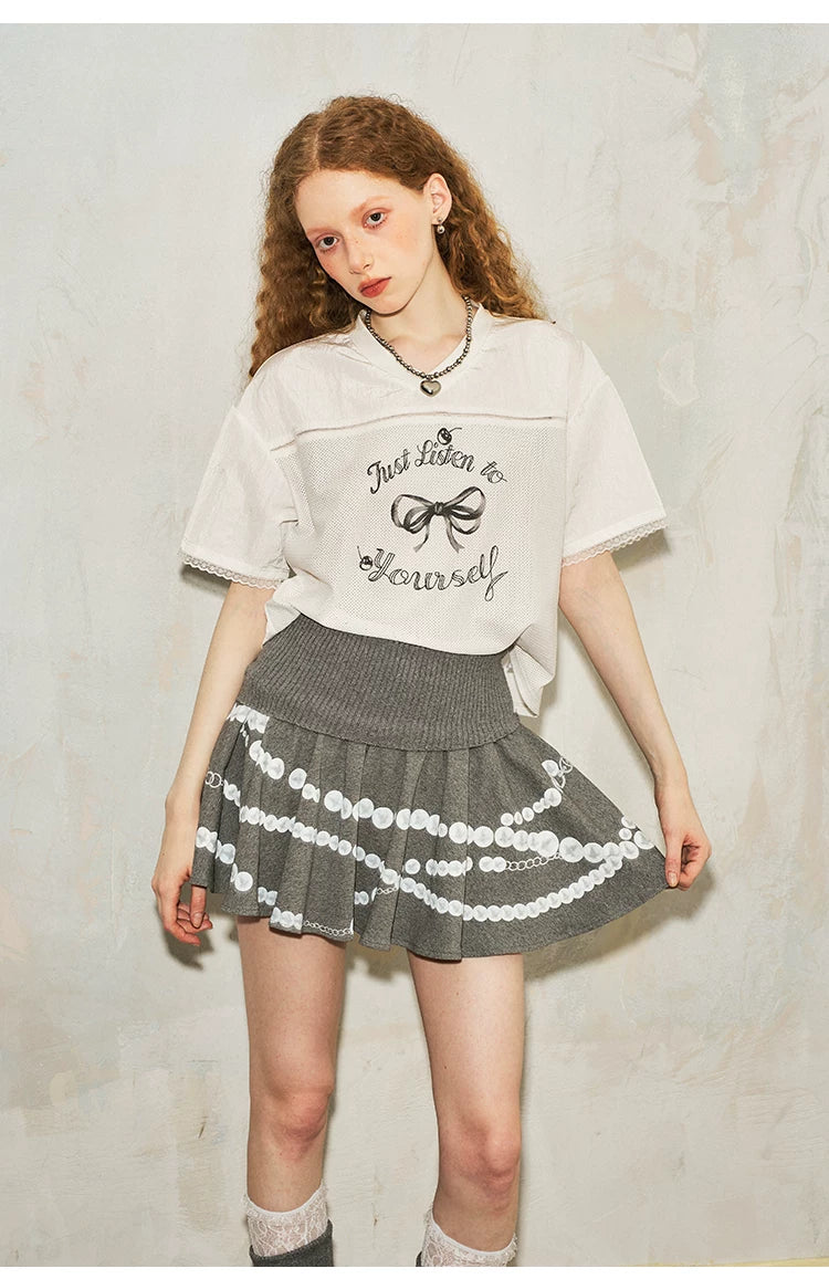 Bow Print V-Neck Short Sleeved T-Shirt