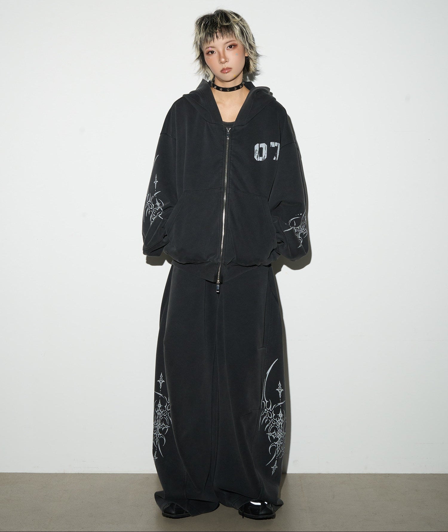 Graphic Print Oversize Zipper Hoodie & Wide Leg Sweatpants Setup