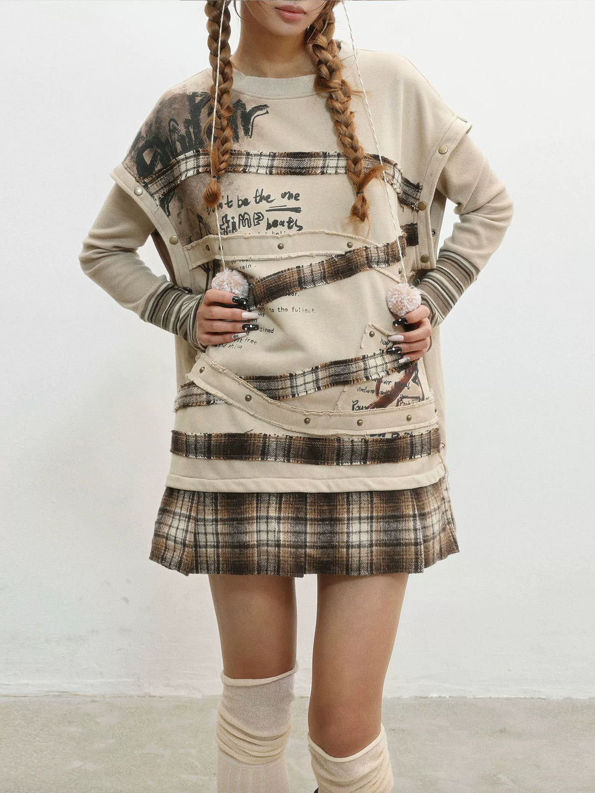 Wasteland Print Detachable Sleeve Sweatshirt