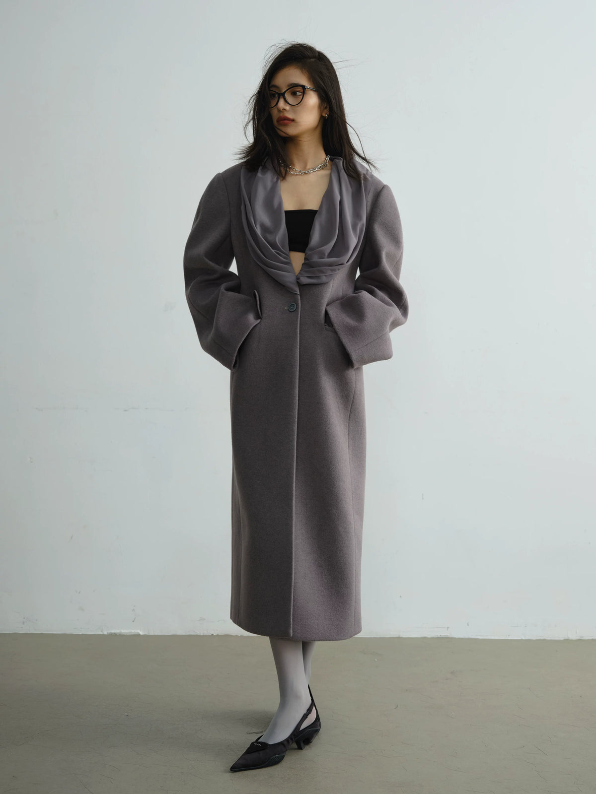 Collar Design Wool Long Coat With Scarf