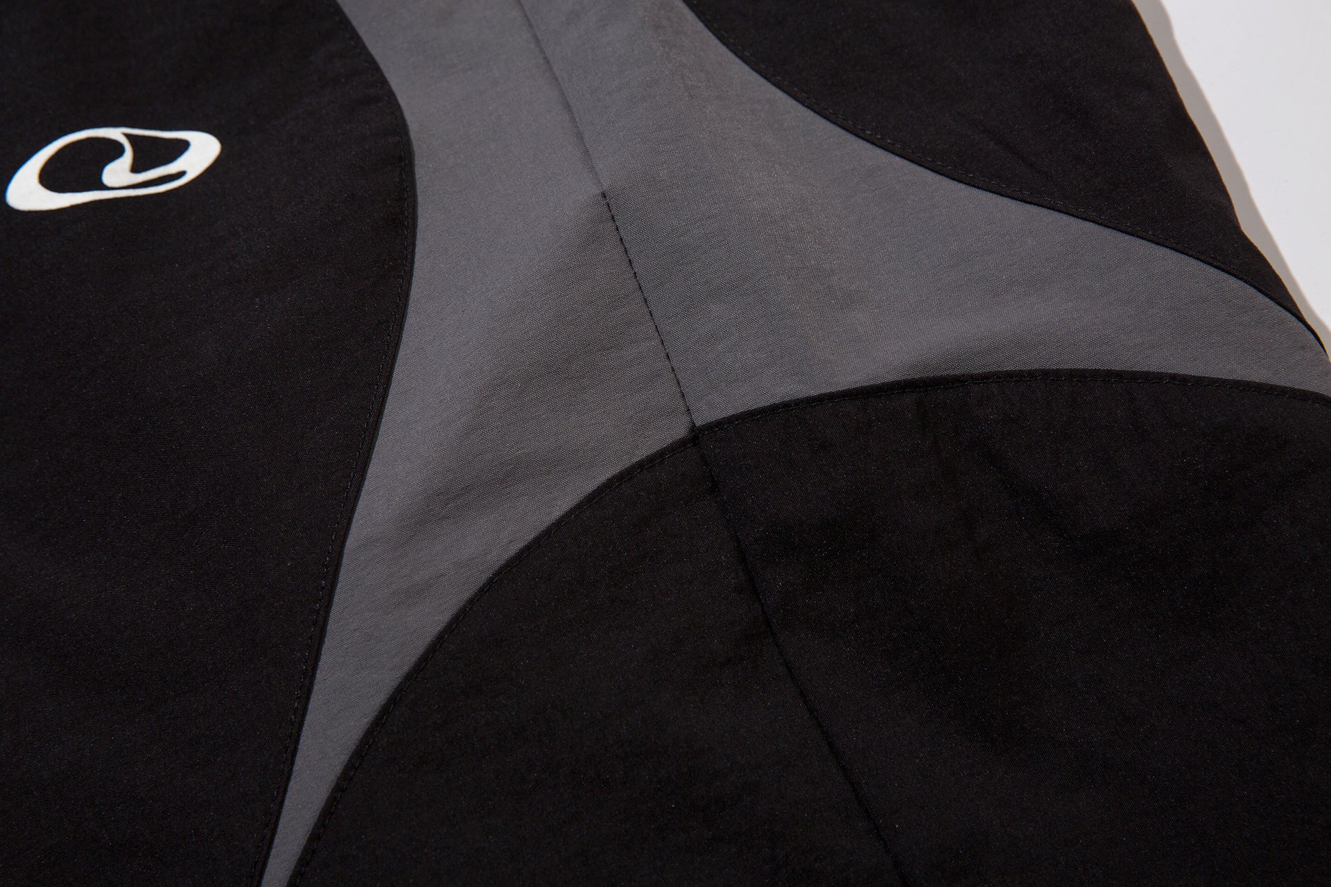 Utility Inlay Stitching Cargo Pants