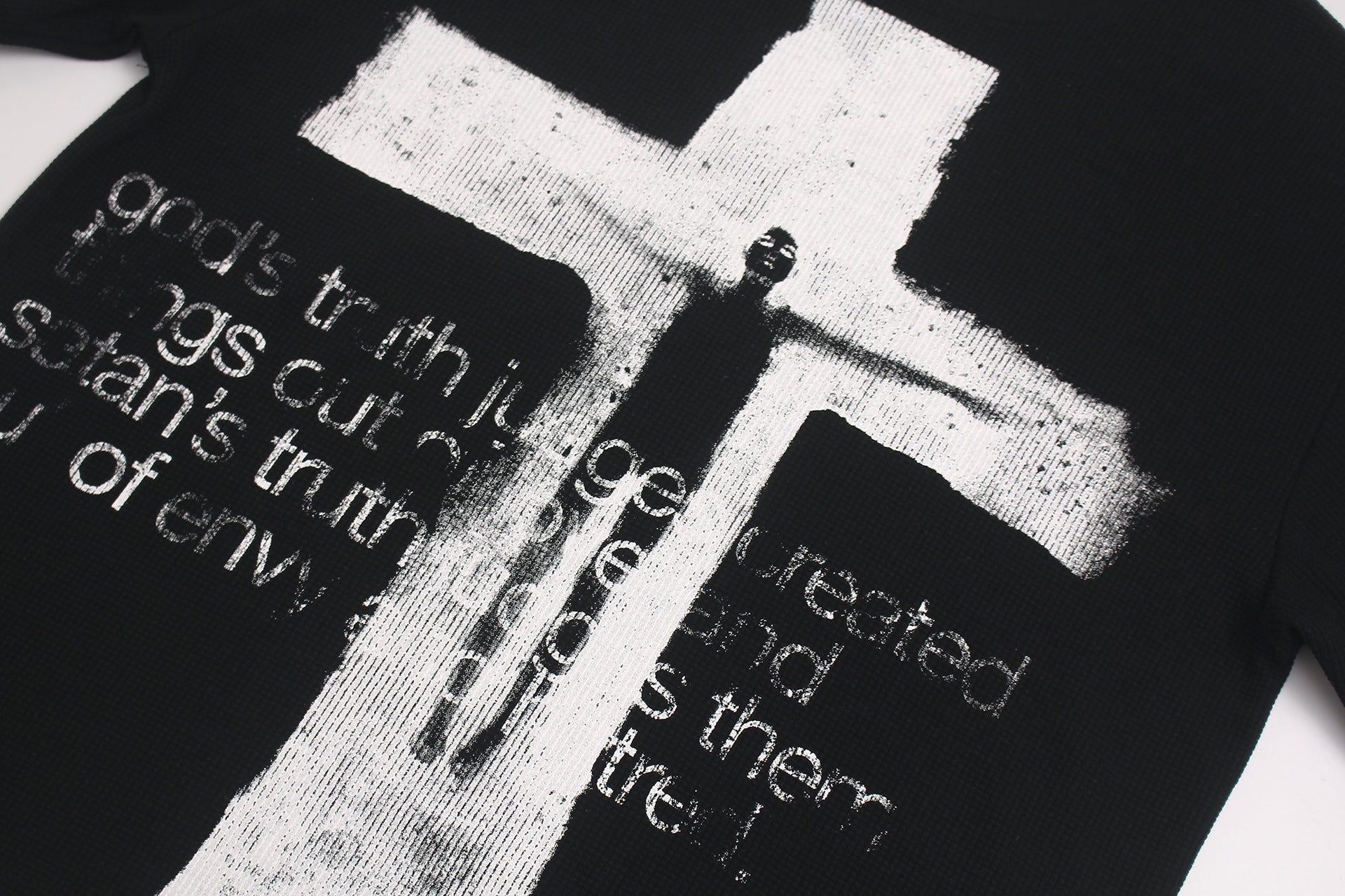 Cross Figure Studs Short Sleeve T-Shirt
