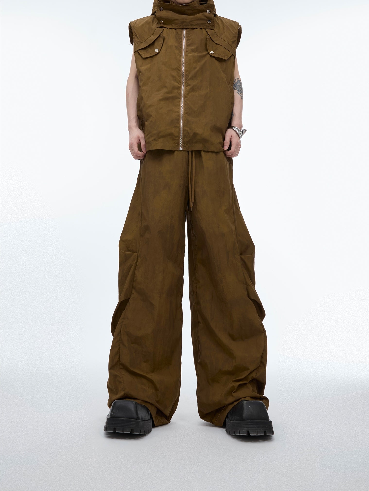 Zipper Hooded Sleeveless Jacket & Workwear Wide-Leg Straight Pants Setup