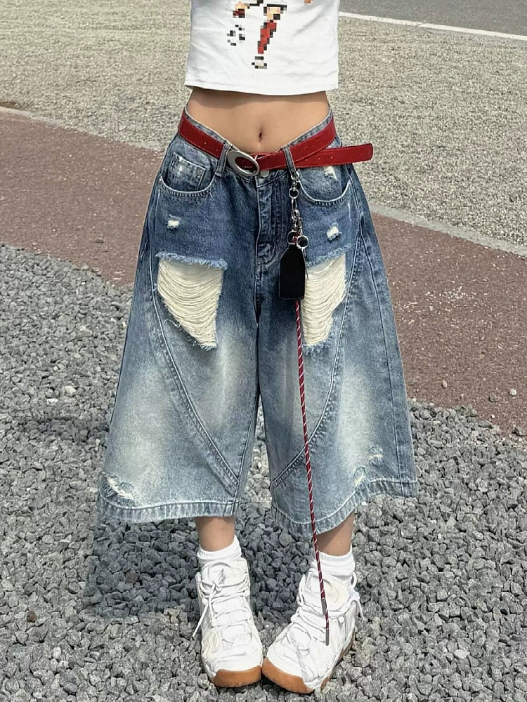 Gradient Red Belt Ripped Jorts