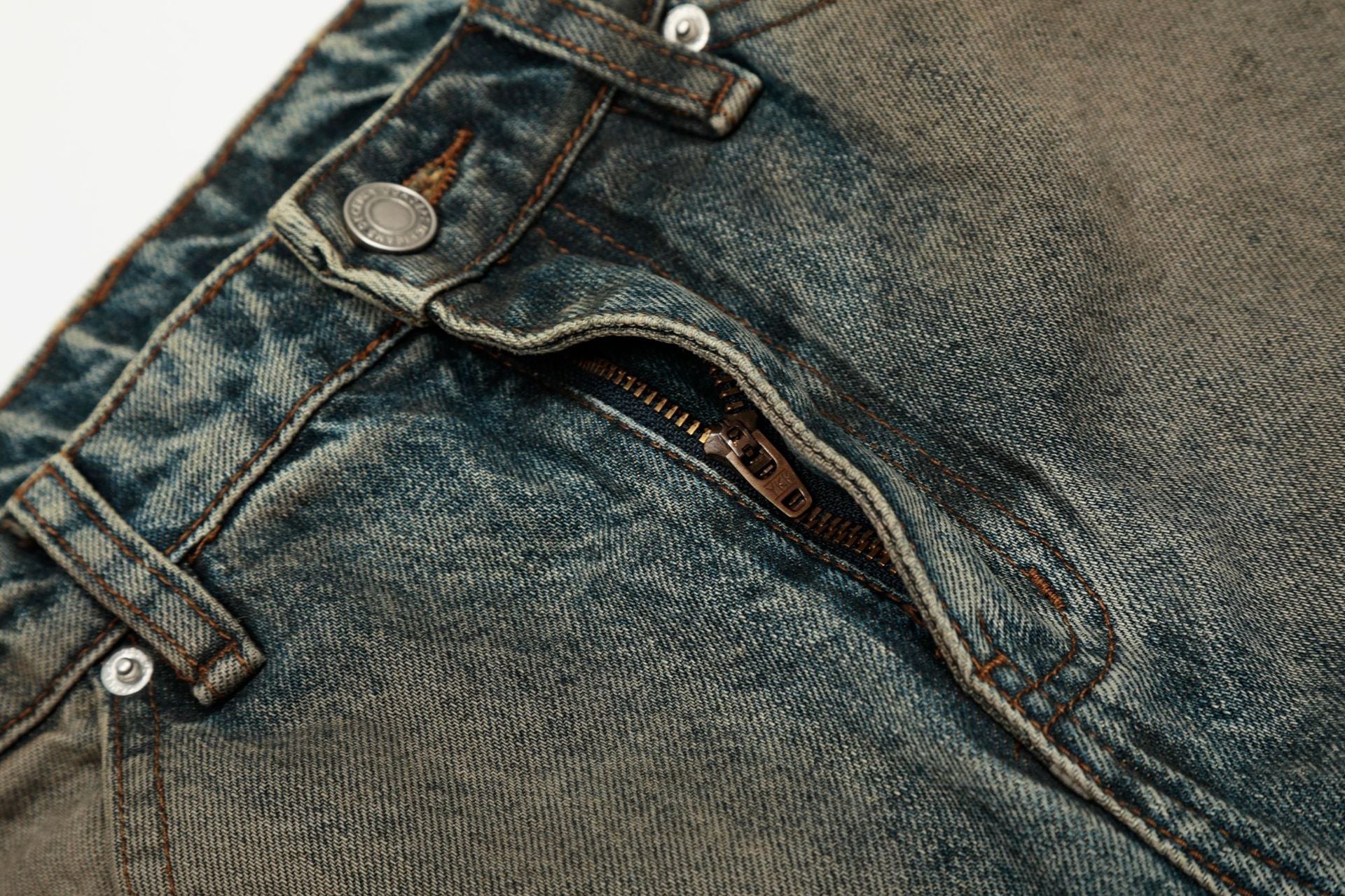Washed Deconstruction Barrel Denim Jeans