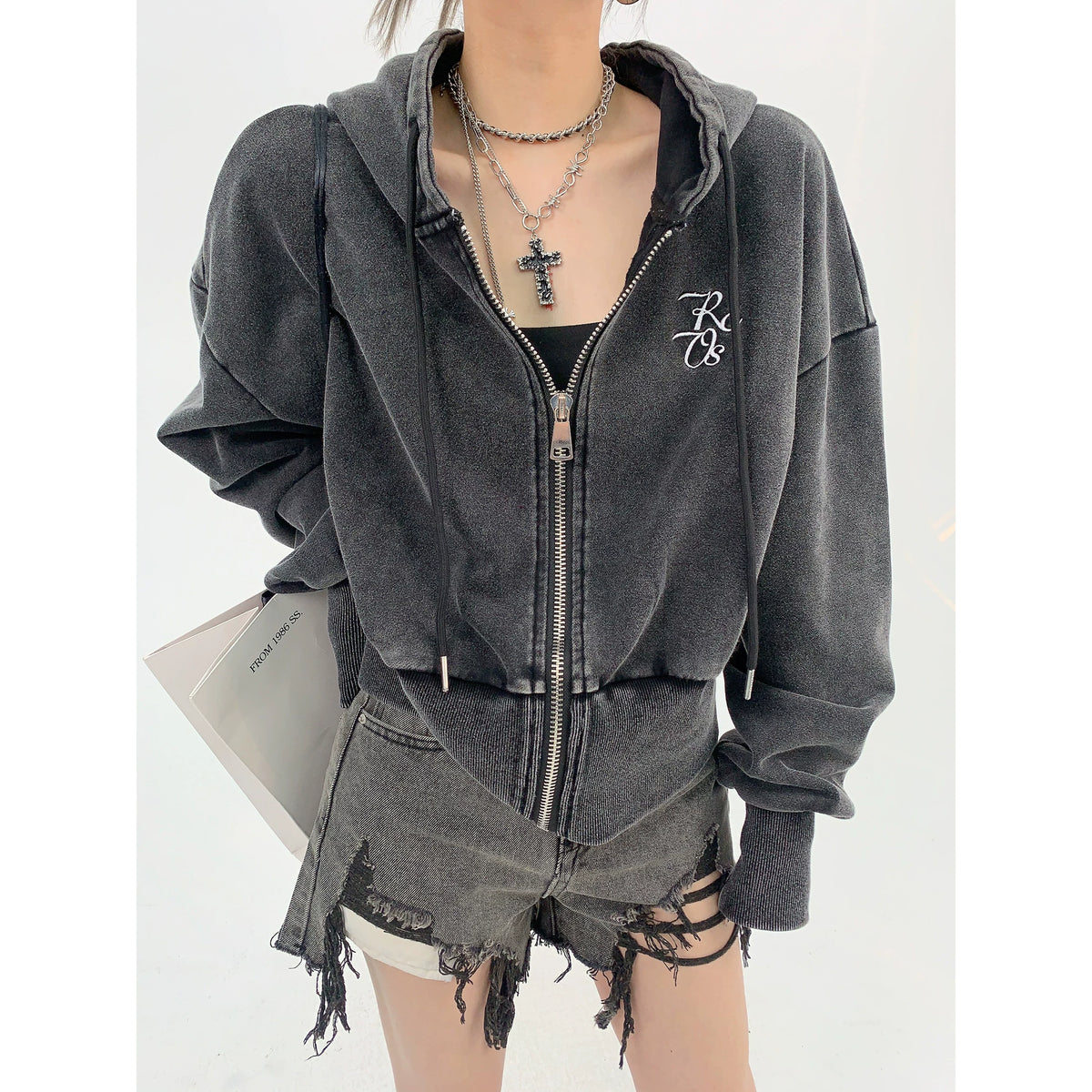 Logo Embroidery Zipper Short Hoodie