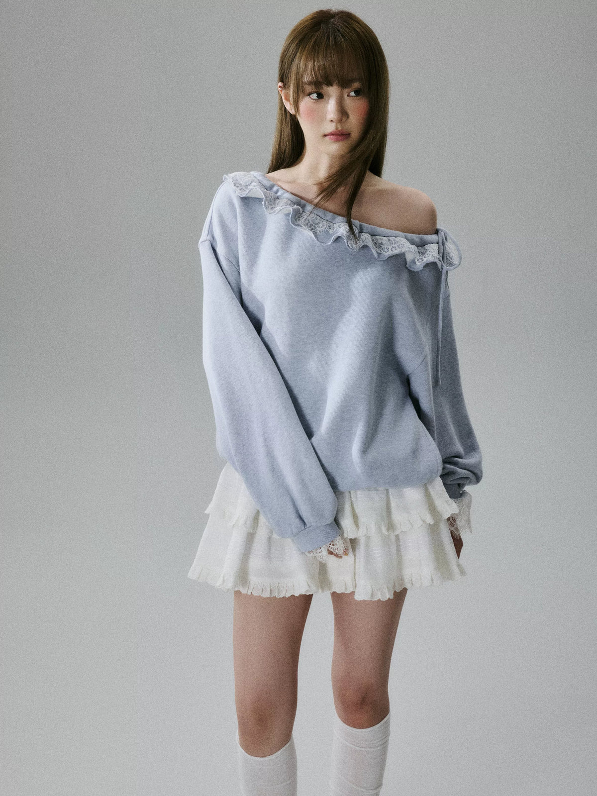 Off-Shoulder Lace Trim Sweatshirt