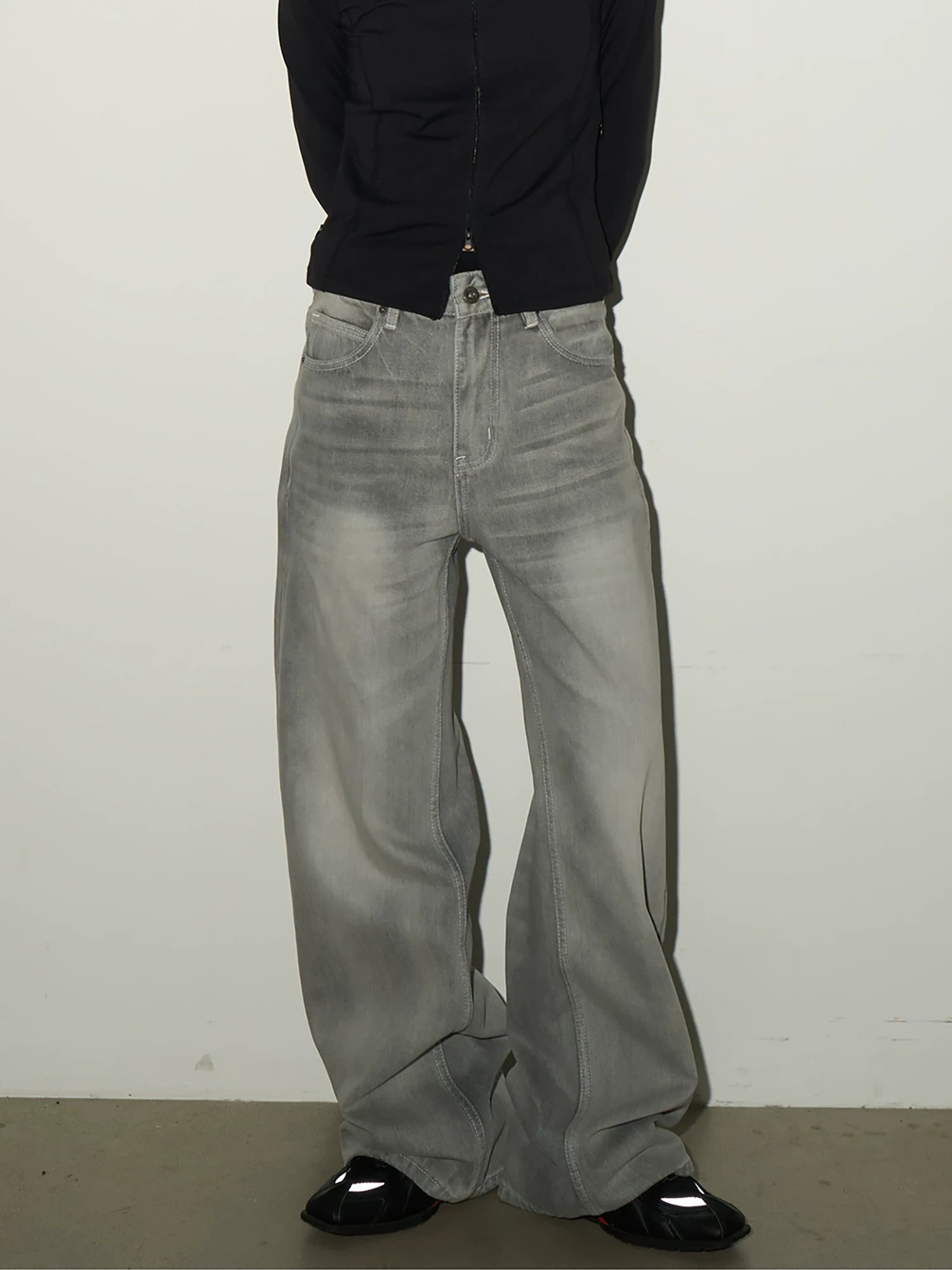 Washed Wide Leg Denim Jeans