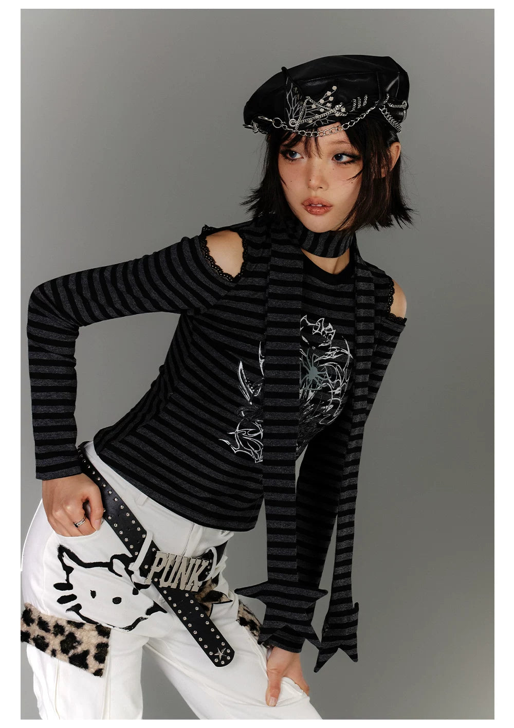 Stripe Graphic Print Cutout High-Neck Long Sleeve T-Shirt & Stripe Star Scarf
