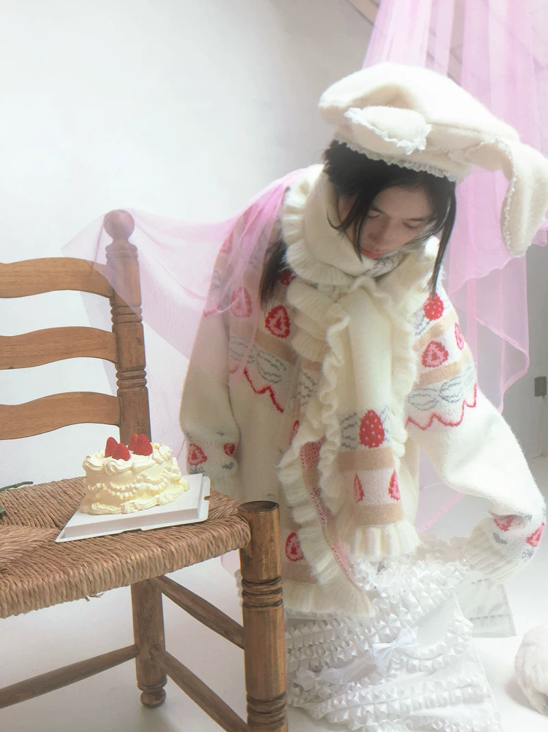 Strawberry Cake Jacquard Scarf