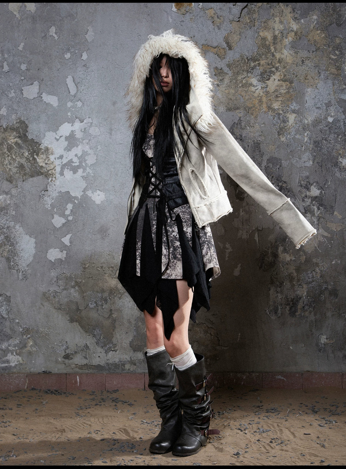 Fake Fur Collar Distressed Short Jacket