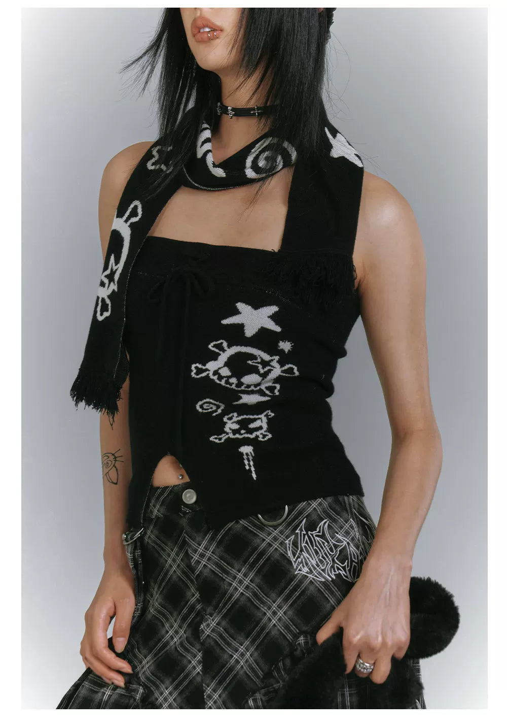 Graphic Print Off-Shoulder Top & Letter Print Scarf