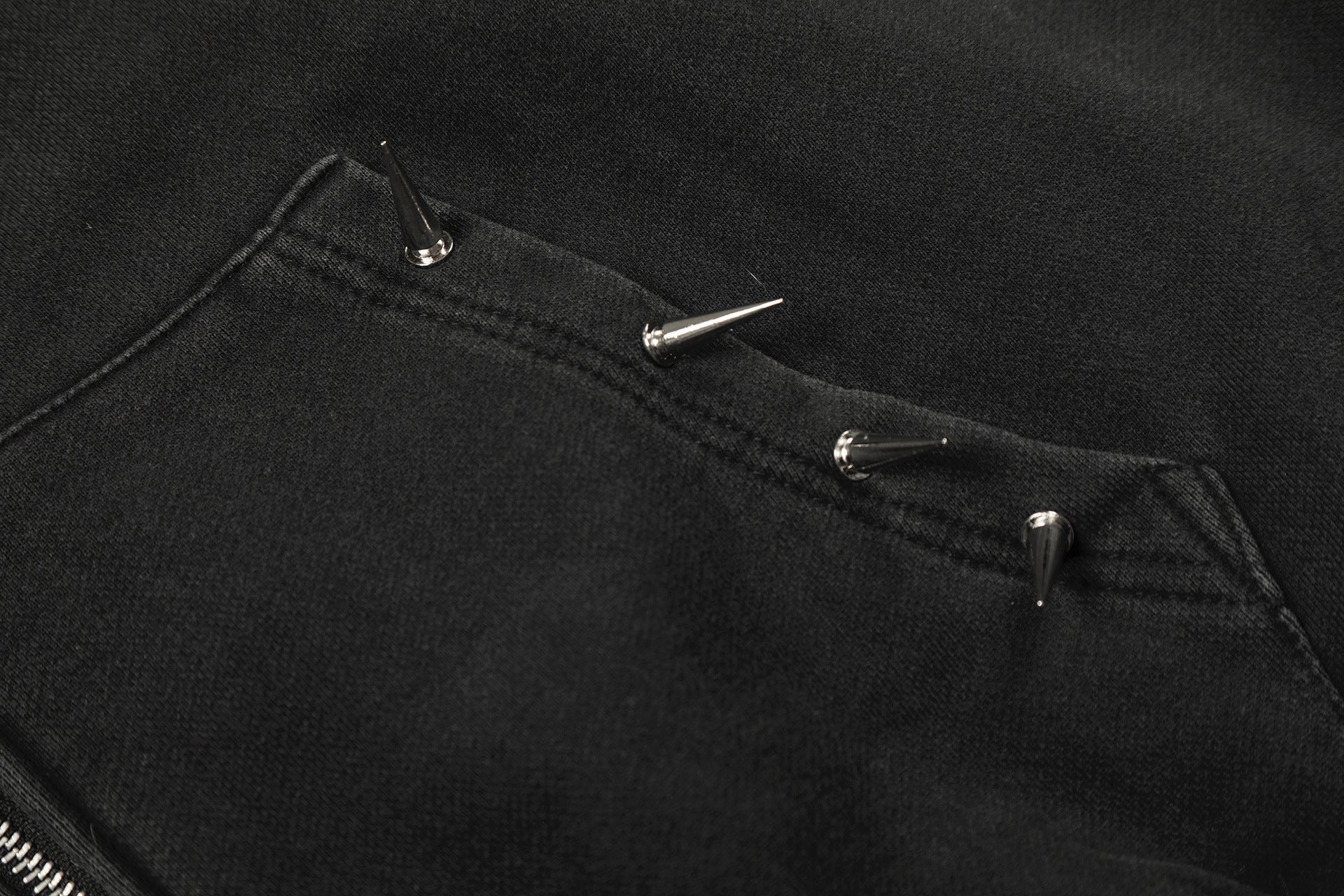 Heavyweight Rivet Washed Damage Zipper Hoodie