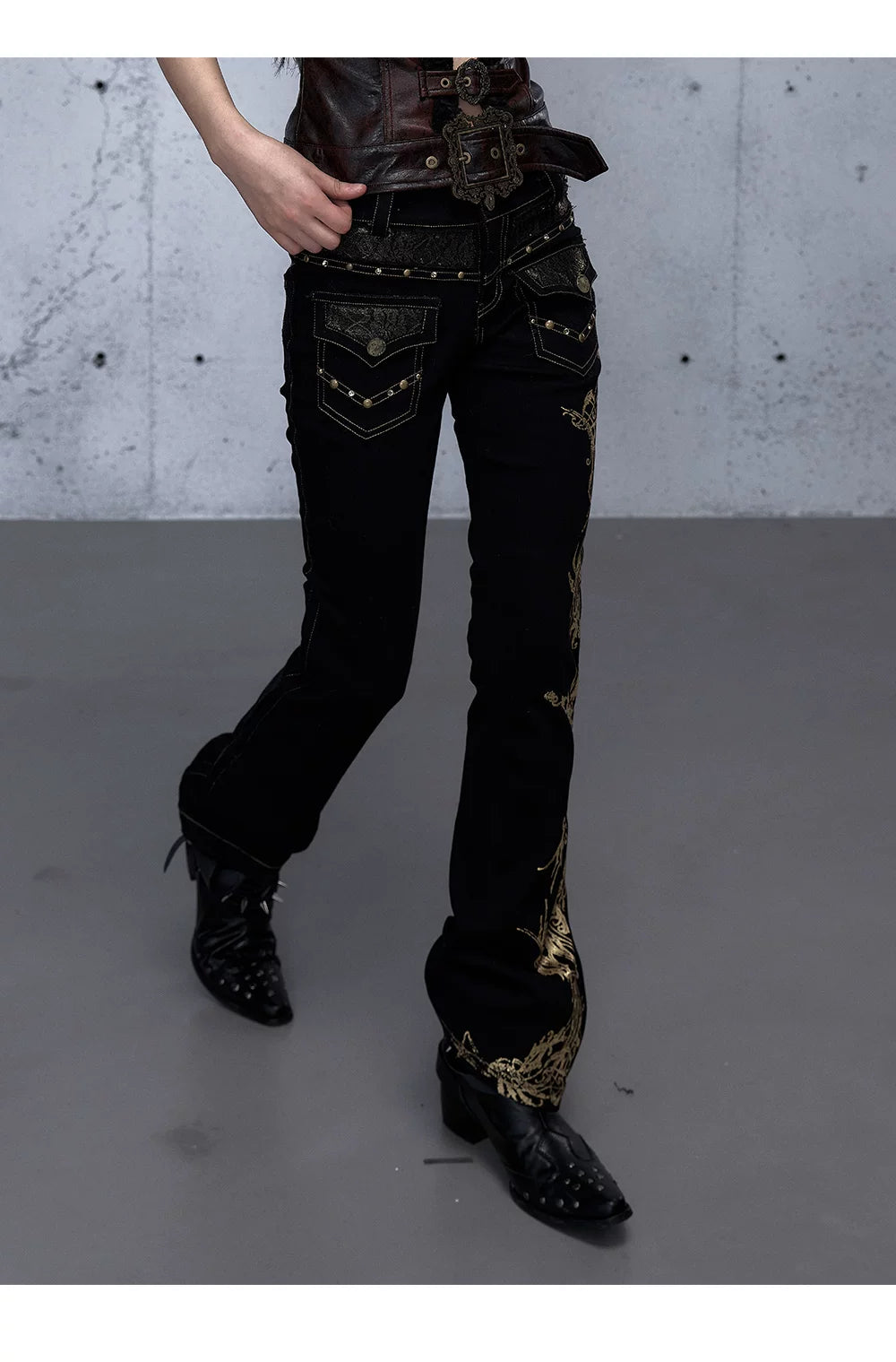 Embroidery Low Rise Straight Denim Jeans