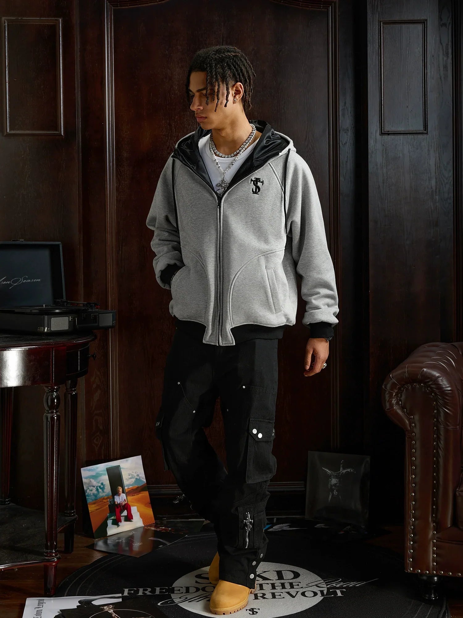 Sudadera con capucha reversible de satén con cremallera