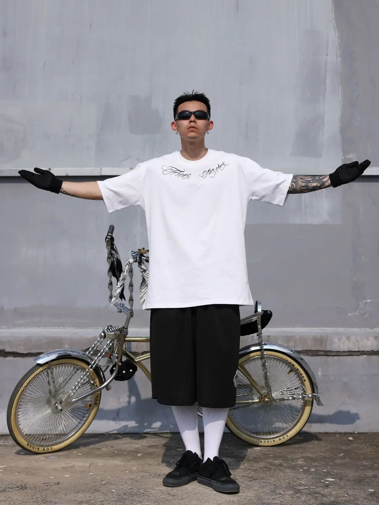 T-shirt imprimé à encolure hip-hop