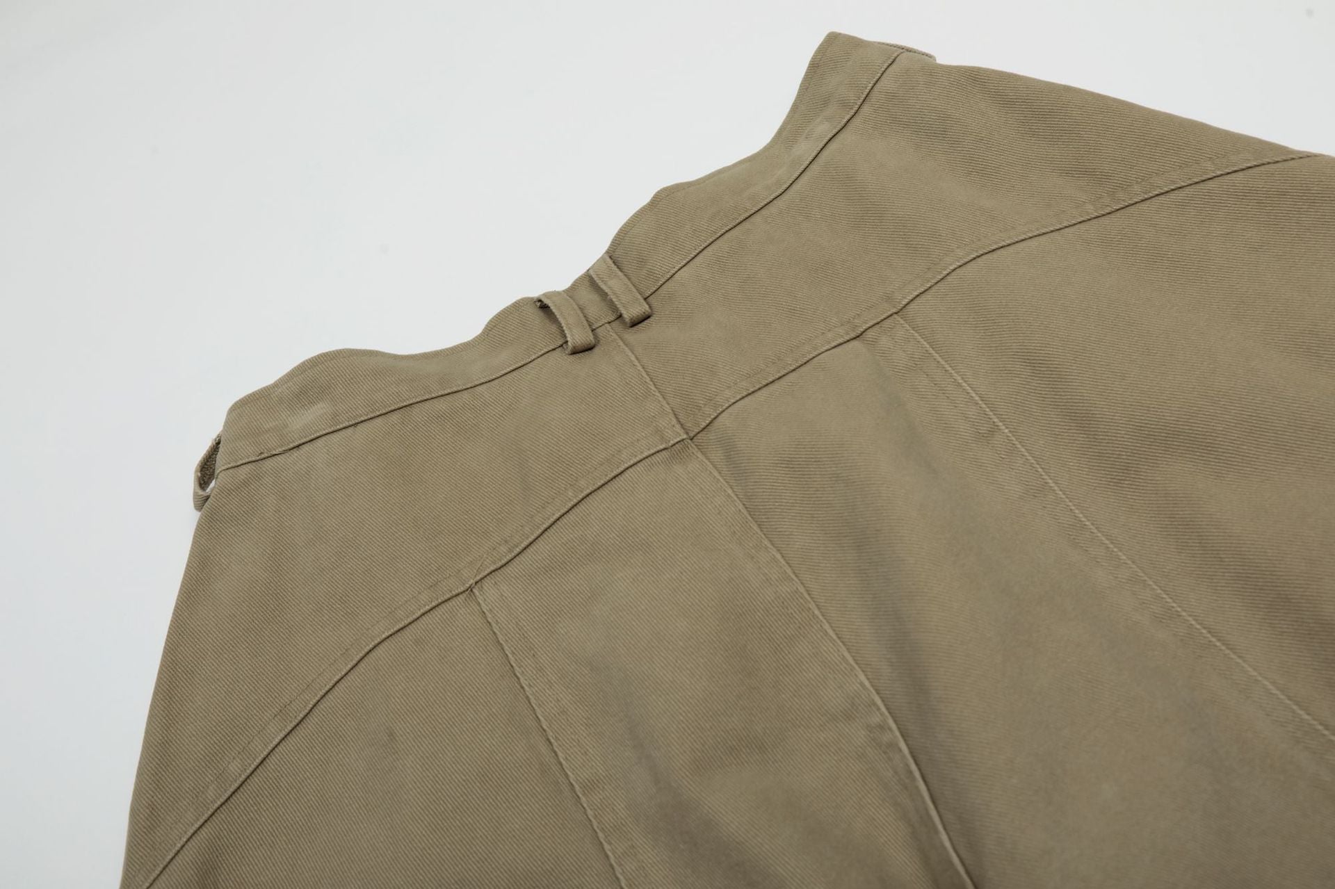 Wide Leg Curved Cargo Pants