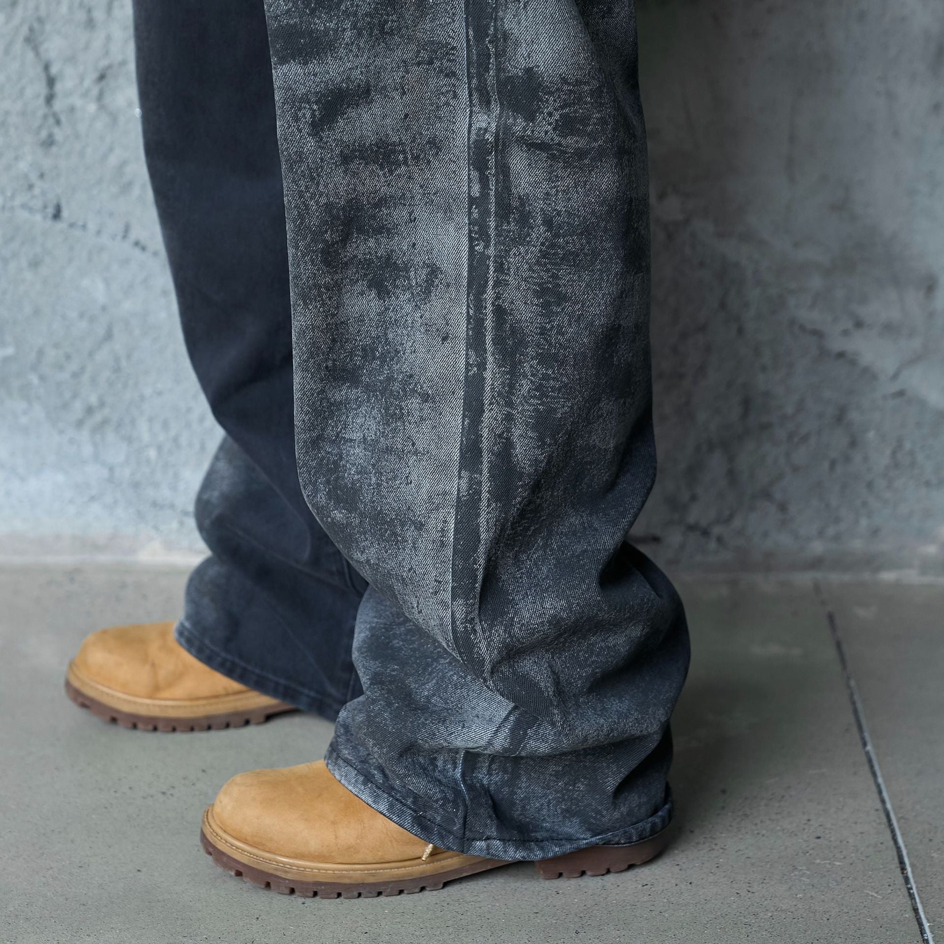Washed Wide Leg Denim Jeans