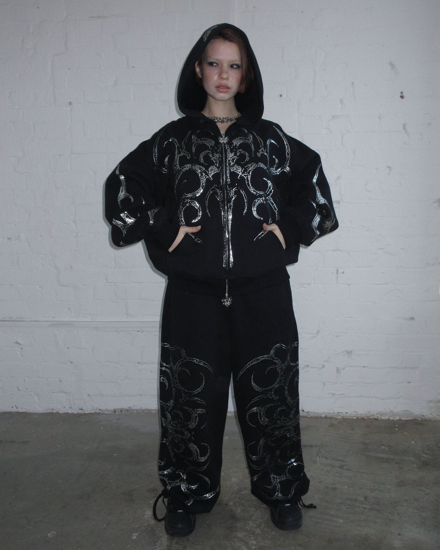 Traje Y2K con estampado de burbujas estilo punk