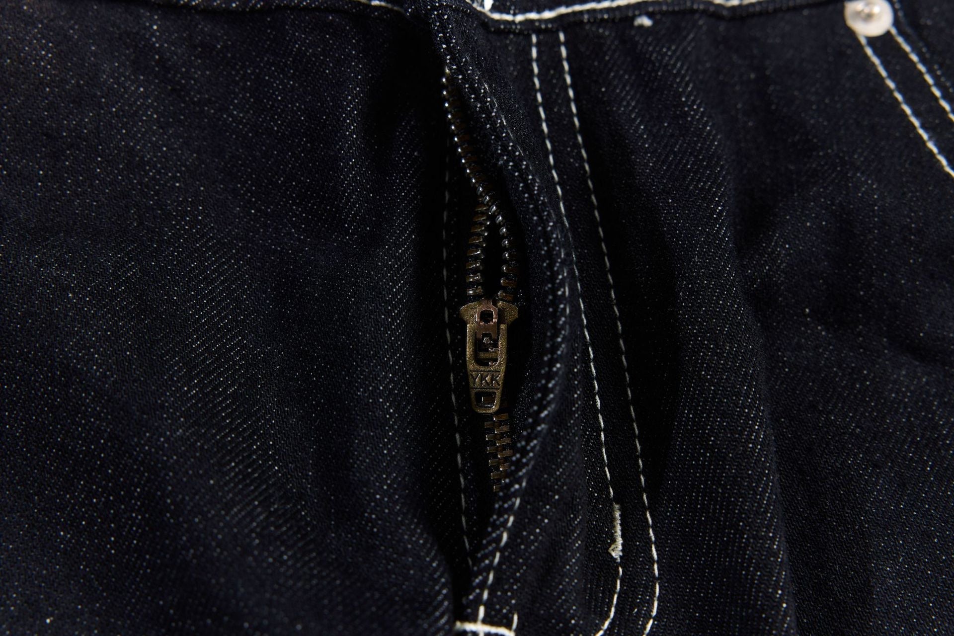 Color Block Embroidery Wide Leg Curved Denim Jeans